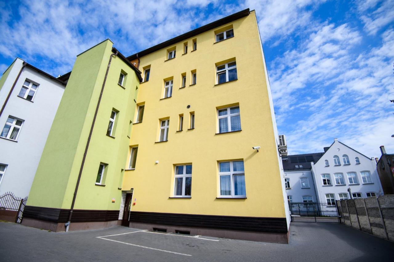 Centrum Noclegi Wagrowiec Kolejowa 15 Buitenkant foto