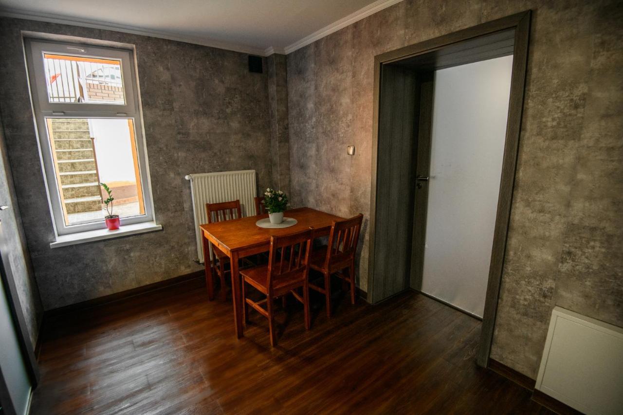 Centrum Noclegi Wagrowiec Kolejowa 15 Buitenkant foto
